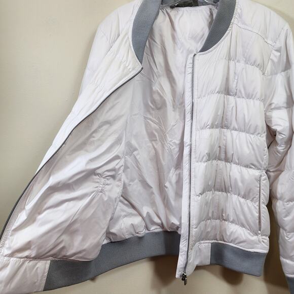 Athleta white with gray trim goose down lightweight puffer jacket womans size XL - Picture 7 of 10